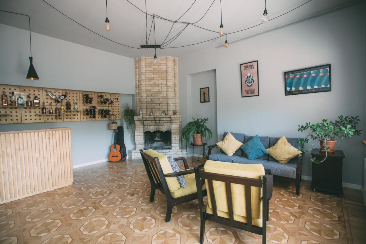 Vardeni Guesthouse Hrazdan Eksteriør billede